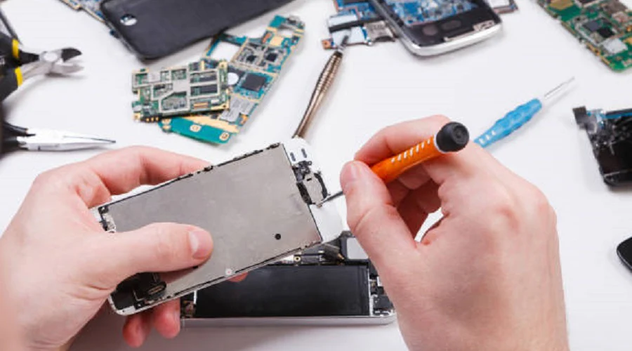 The Evolution of Cell Phone Repair Techniques